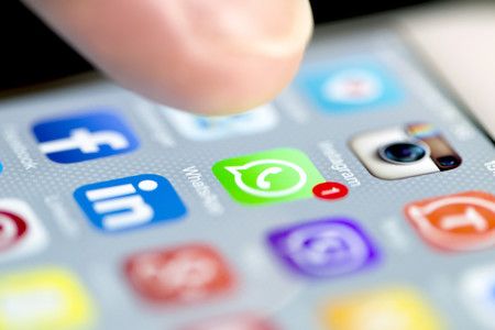 Grupos de Whatsapp sobre retenes de la policía podrían ser judicializados